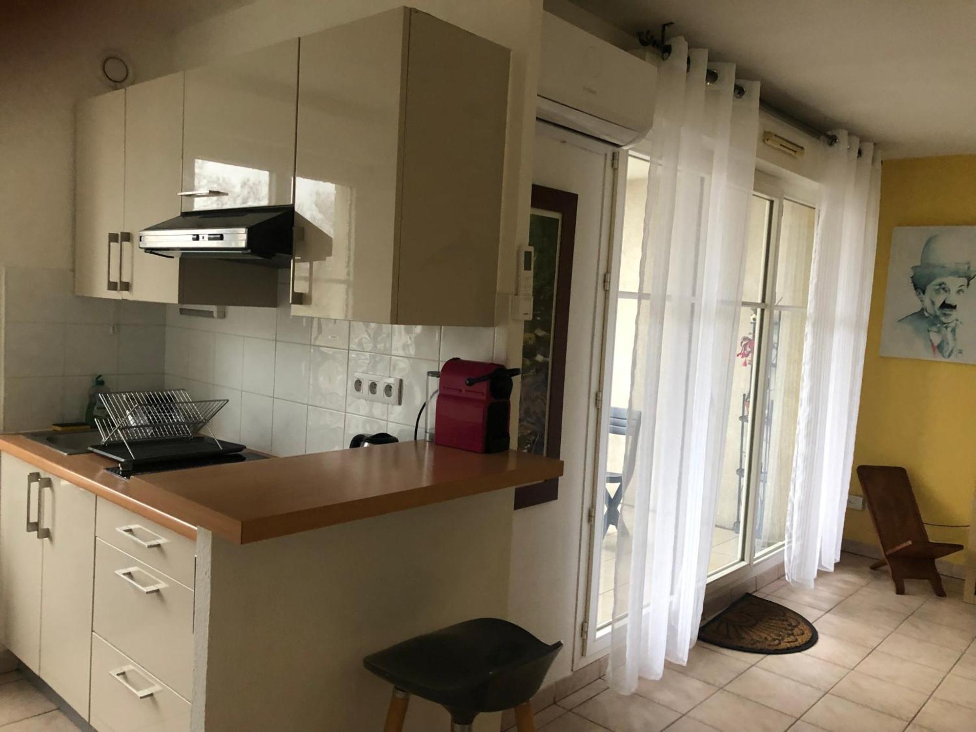 Lumineux Avec Vue , Proche Centre Historique Apartment Montpellier Bagian luar foto