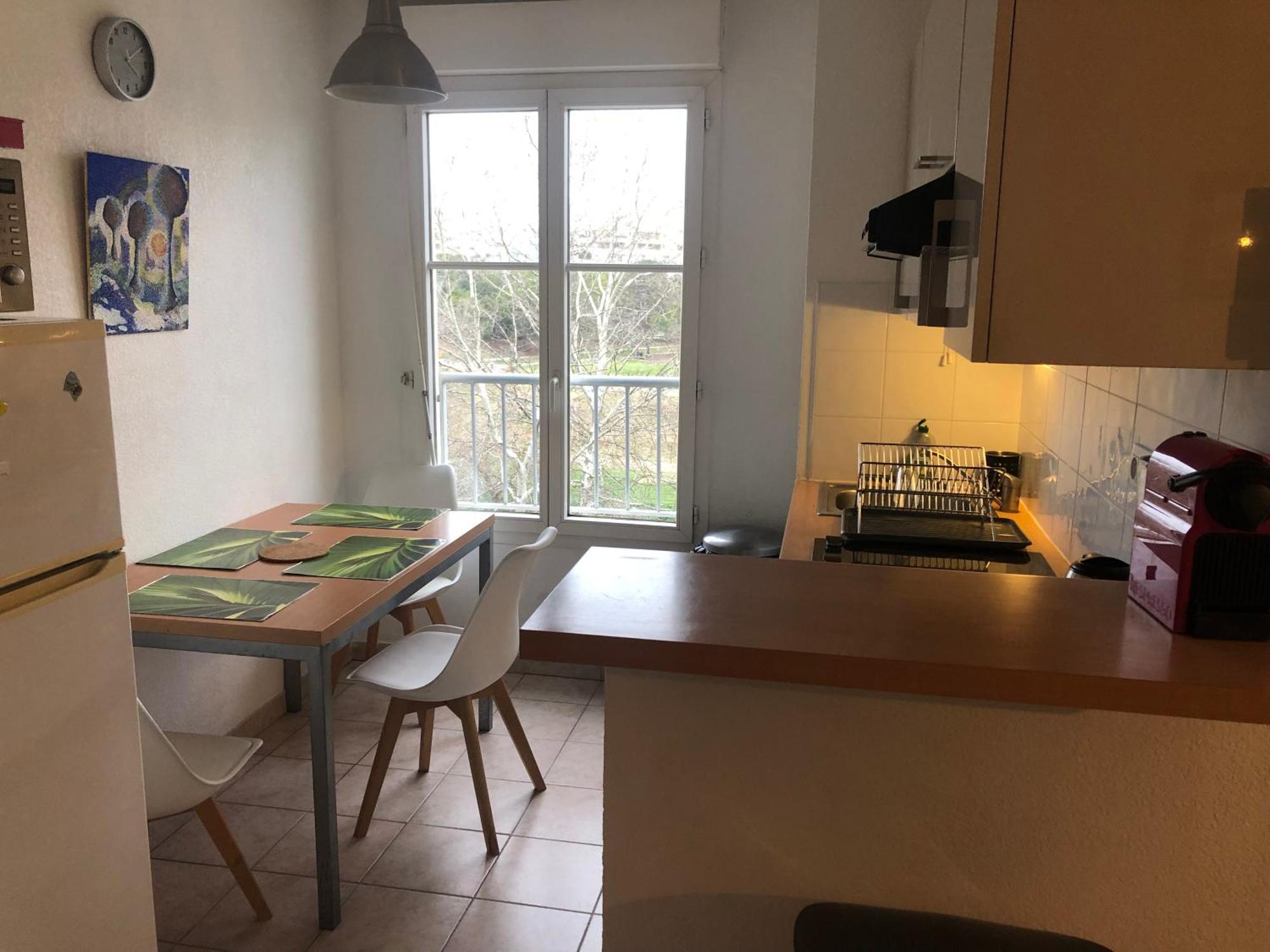 Lumineux Avec Vue , Proche Centre Historique Apartment Montpellier Bagian luar foto